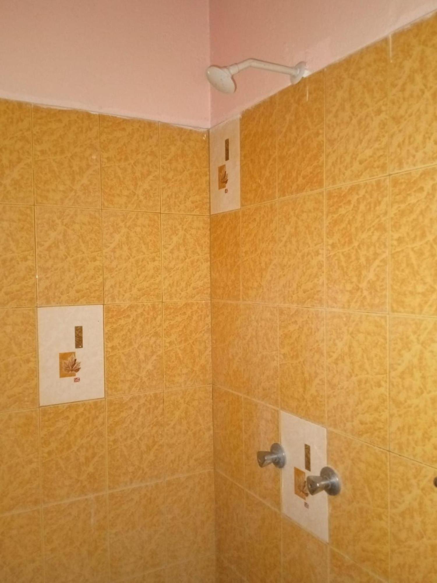 Checkpoint Inn Hotel, Mombasa Luaran gambar